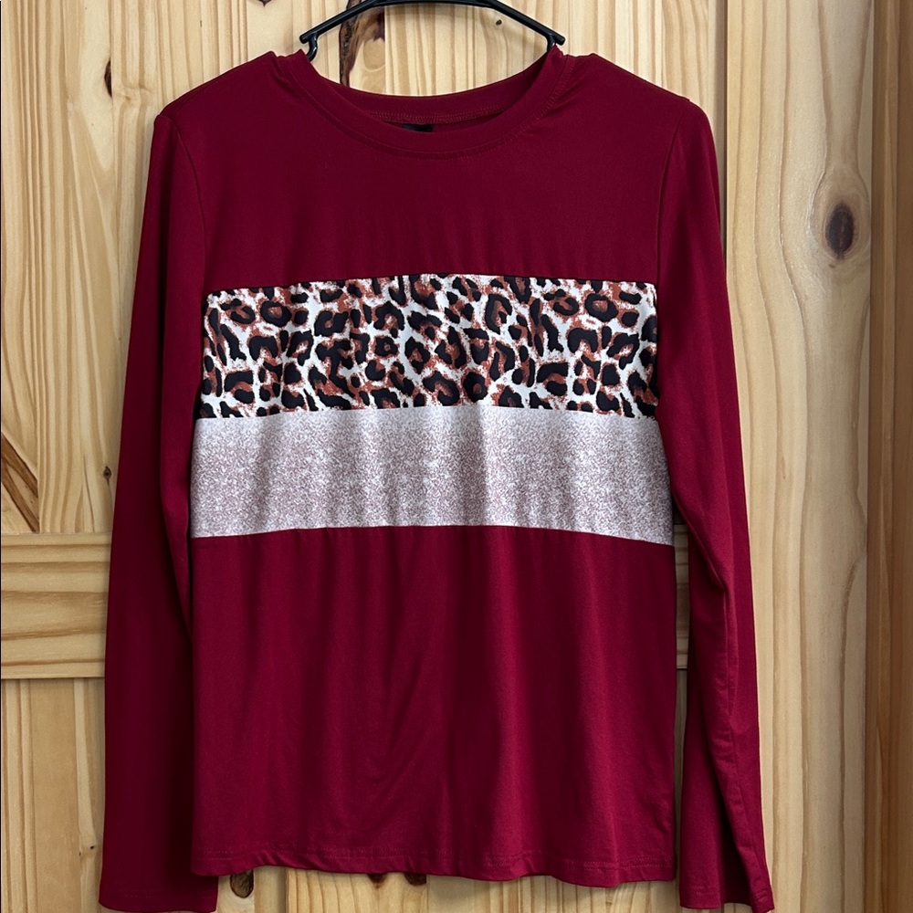 Women’s long sleeve shirt